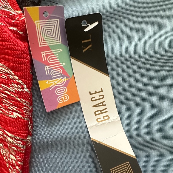 LuLaRoe Elegant Grace Top NWT - Picture 4 of 4